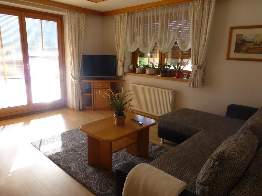 Haus Rosi Villa Uttendorf Room photo